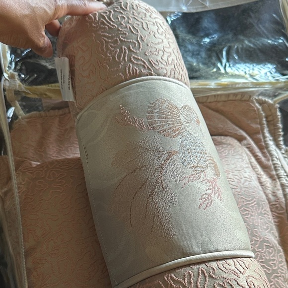 South Shore Isle King Coral 7 Piece Comforter Set - Picture 6 of 8